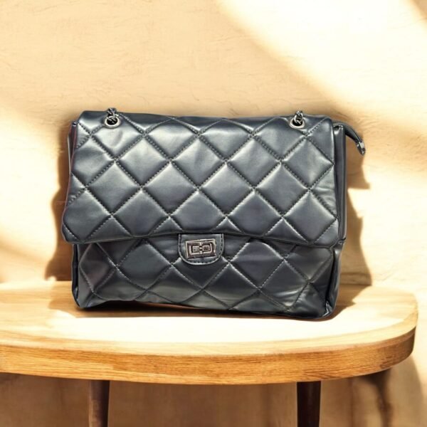 BC0014-1_sola COD. BC0014 Cartera Clásica Acolchada Negra