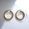 JA0003_solo2medidas COD. JA0004 Aretes Aro Texturizado Gold Elegance – Acero Inoxidable